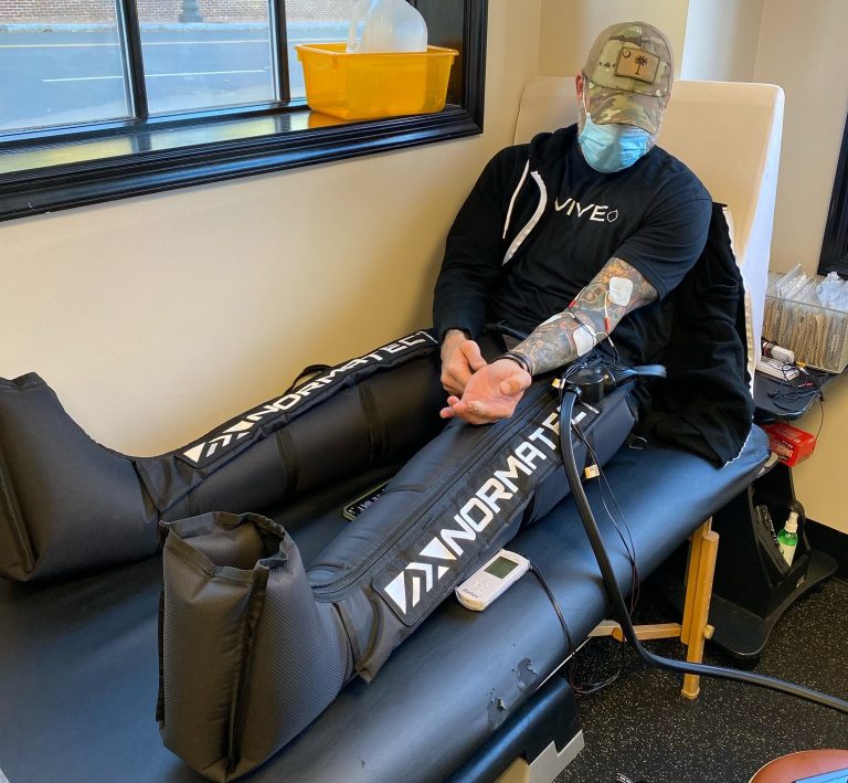 patient receiving compression therapy in fairfax, virginia to help with recovery