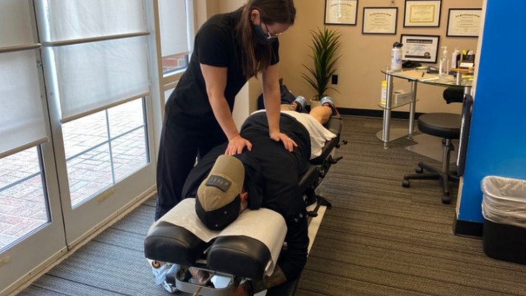 patient receiving chiropractic adjustment in fairfax, va